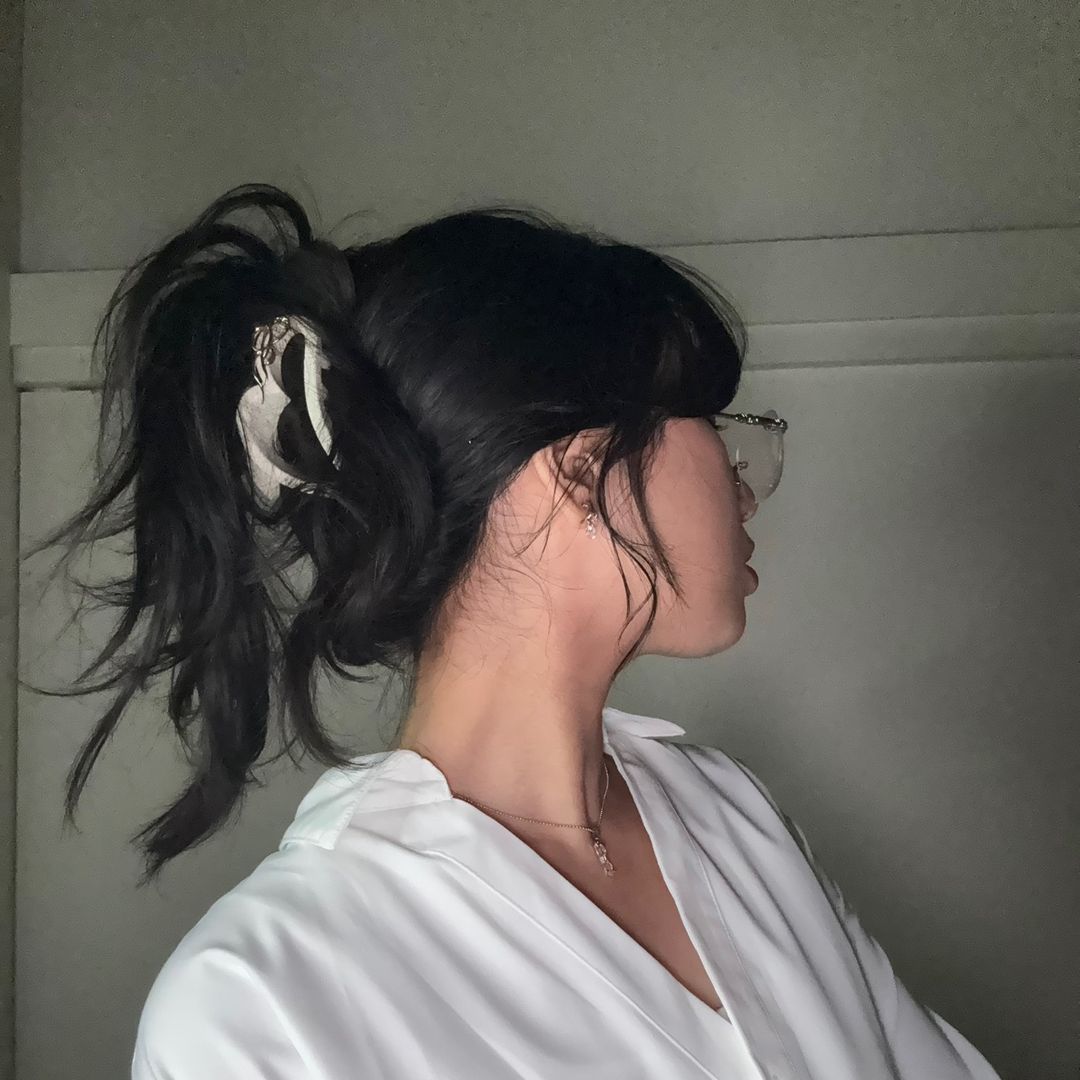 Janny Shiguro profile