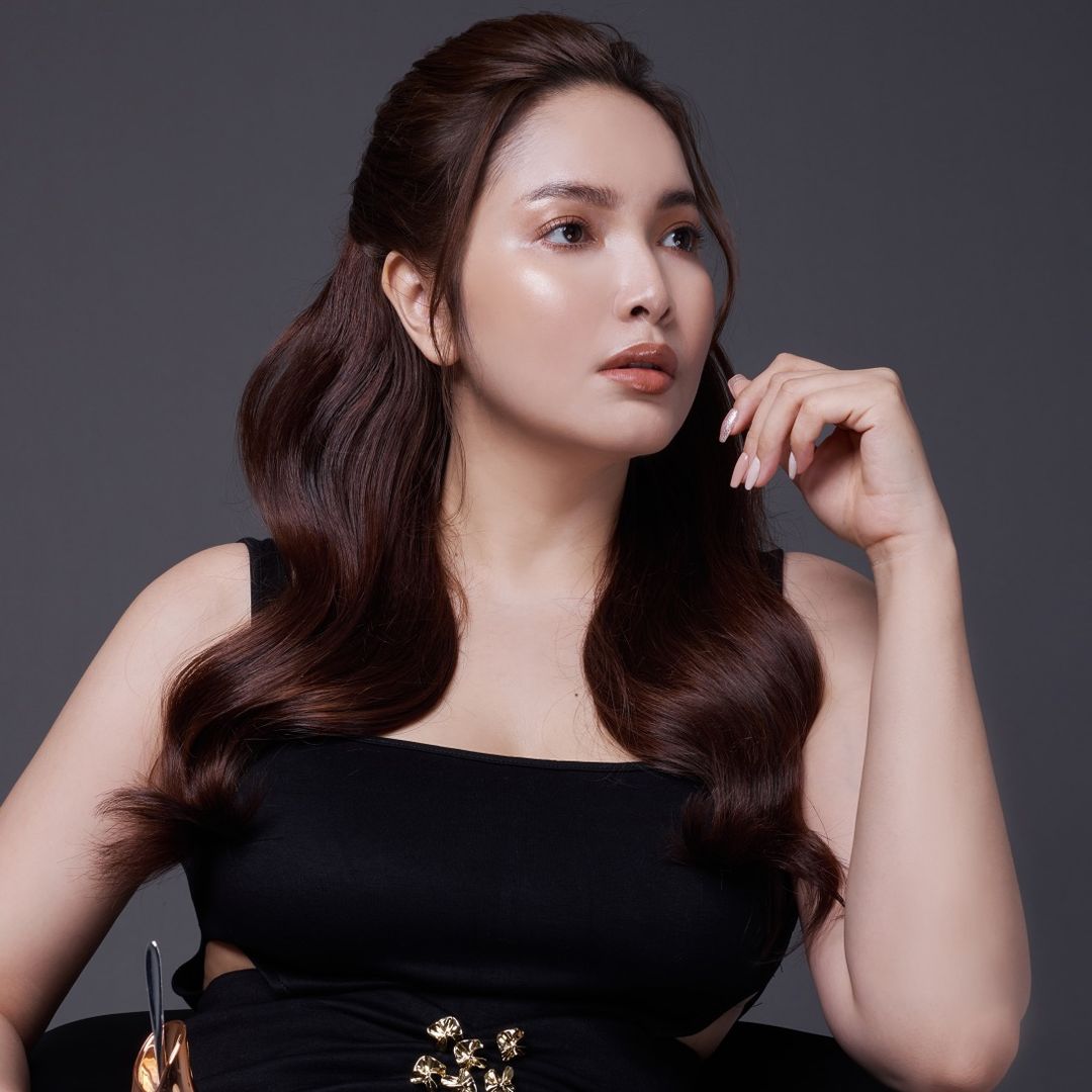 Emerald Nyein profile