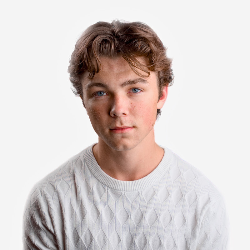 Asher Dipps profile