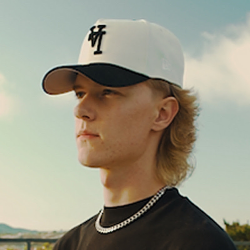 Chriss Boustedt profile